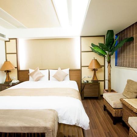 Shin Yuan Celeb Metro Hotel Hsinchu Esterno foto