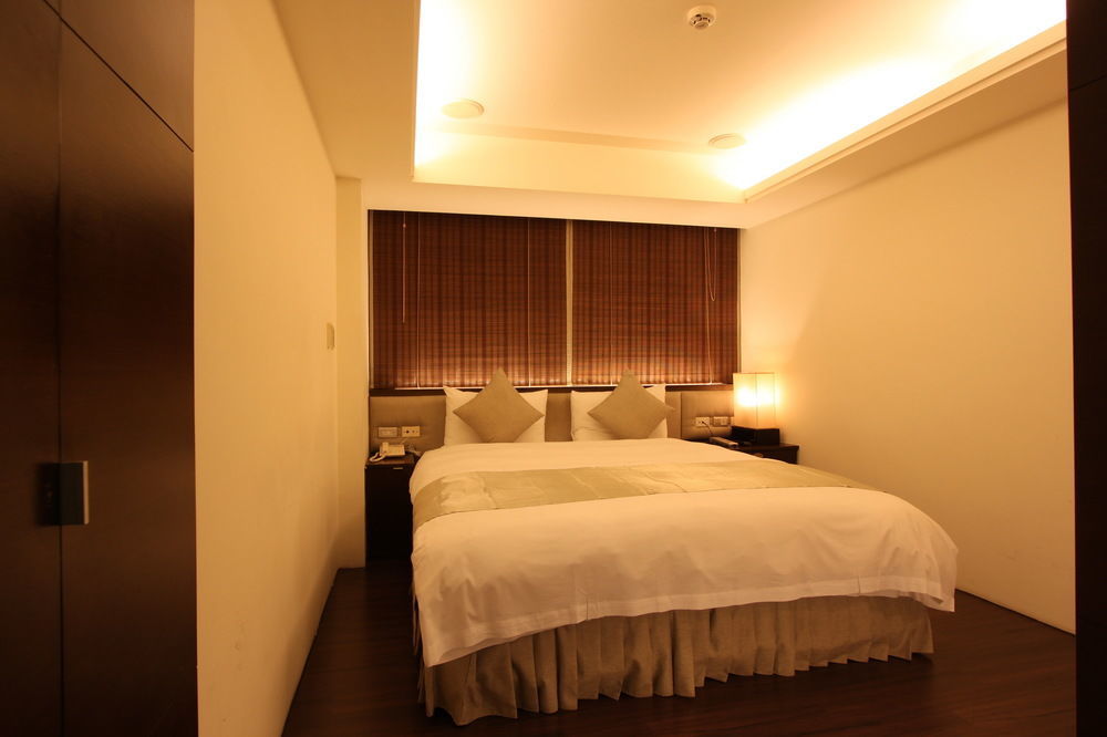 Shin Yuan Celeb Metro Hotel Hsinchu Esterno foto
