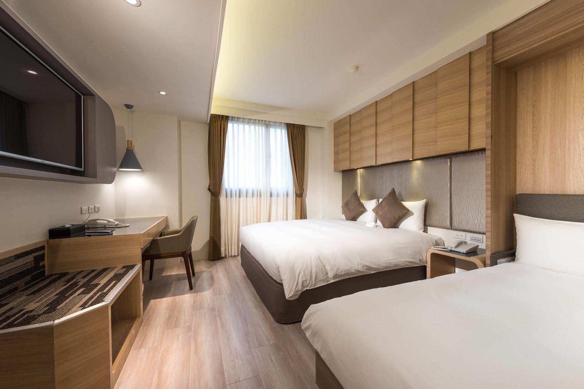 Shin Yuan Celeb Metro Hotel Hsinchu Esterno foto